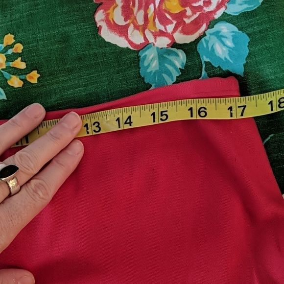 Red indie Vintage design skirt - Picture 8 of 9